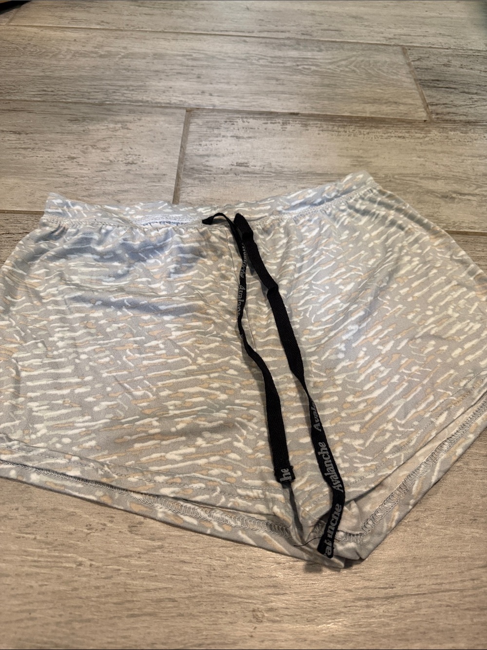 Avalanche Light Gray Patterned Lounge Shorts with Black Drawstring Medium